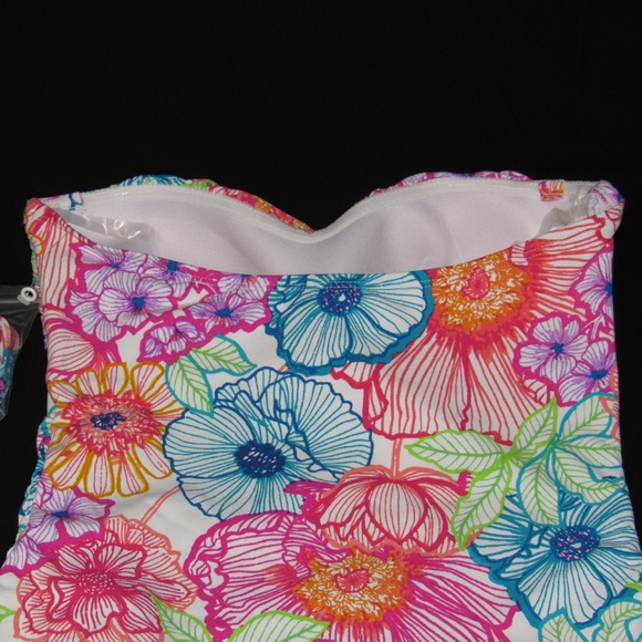 Bleu by Rod Beattie Twist One-Piece Bandeau - Picture 4 of 5